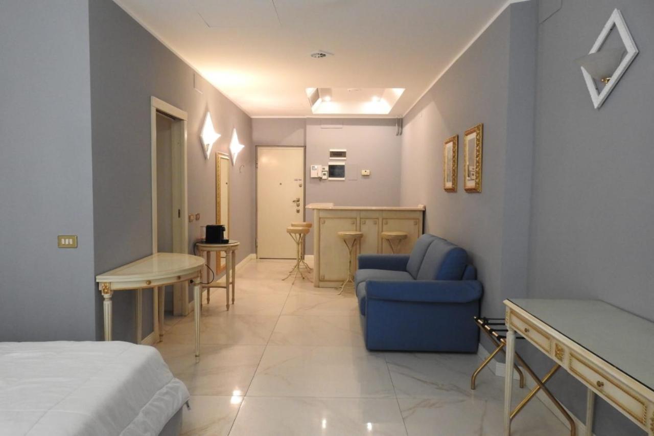 Mercanti Apts Via Passarella Милано Екстериор снимка